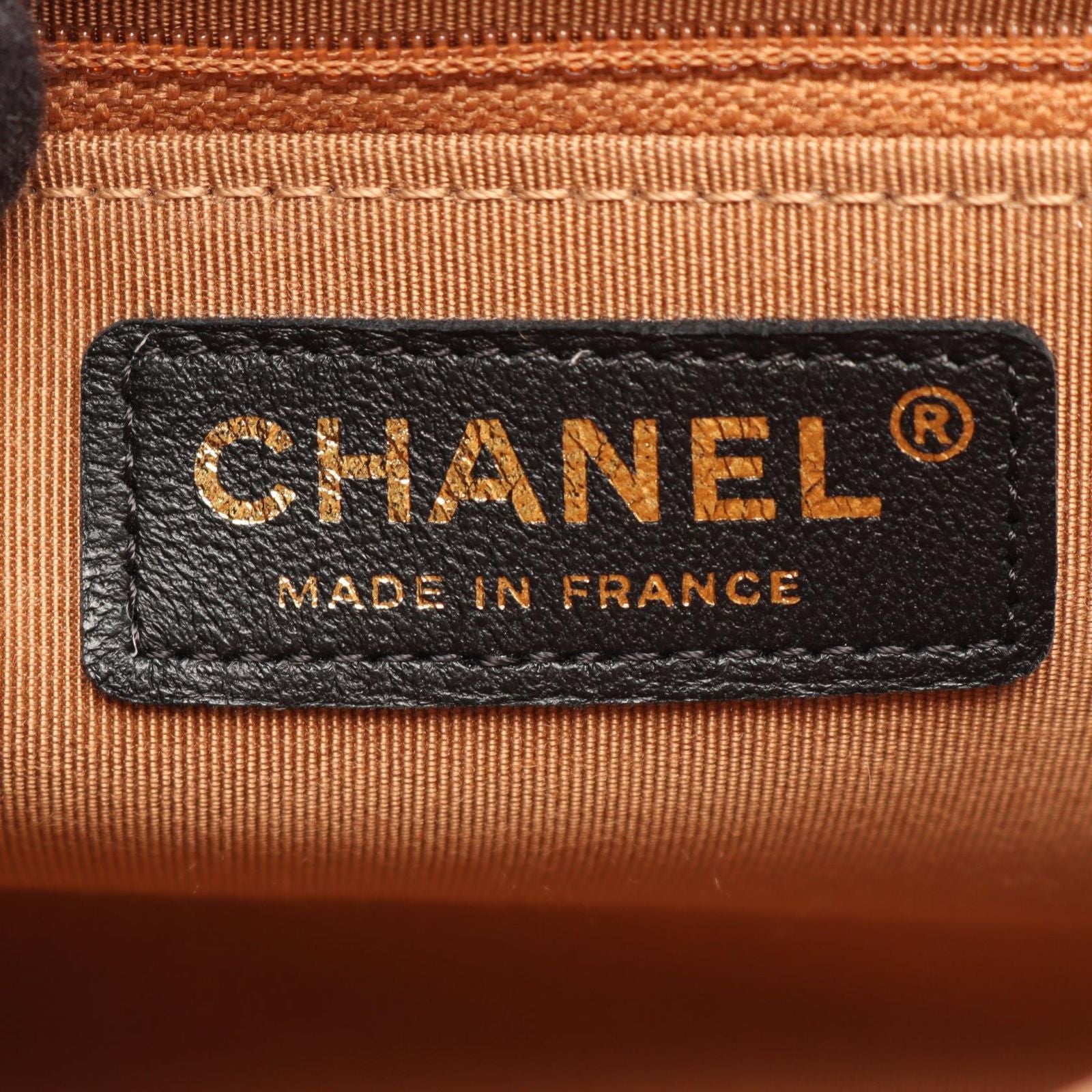 Chanel Shoulder Bag Quilted Black Lambskin Round Flap Chain — view 4