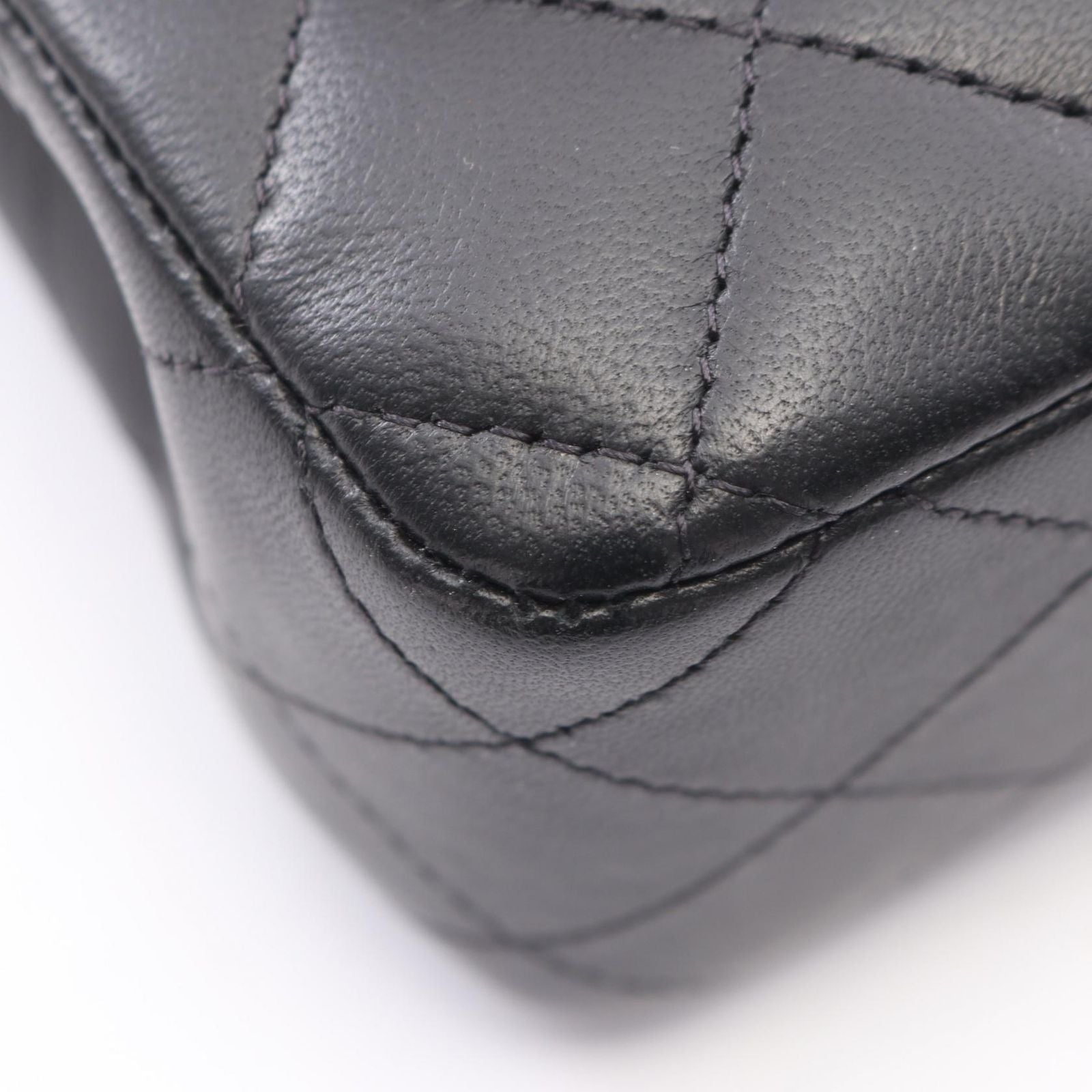 Chanel Shoulder Bag Quilted Double Flap Black White Lambskin Bicolor Chain — view 7