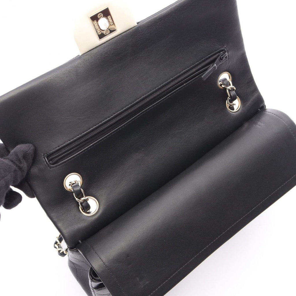 Chanel Shoulder Bag Quilted Double Flap Black White Lambskin Bicolor Chain — view 6