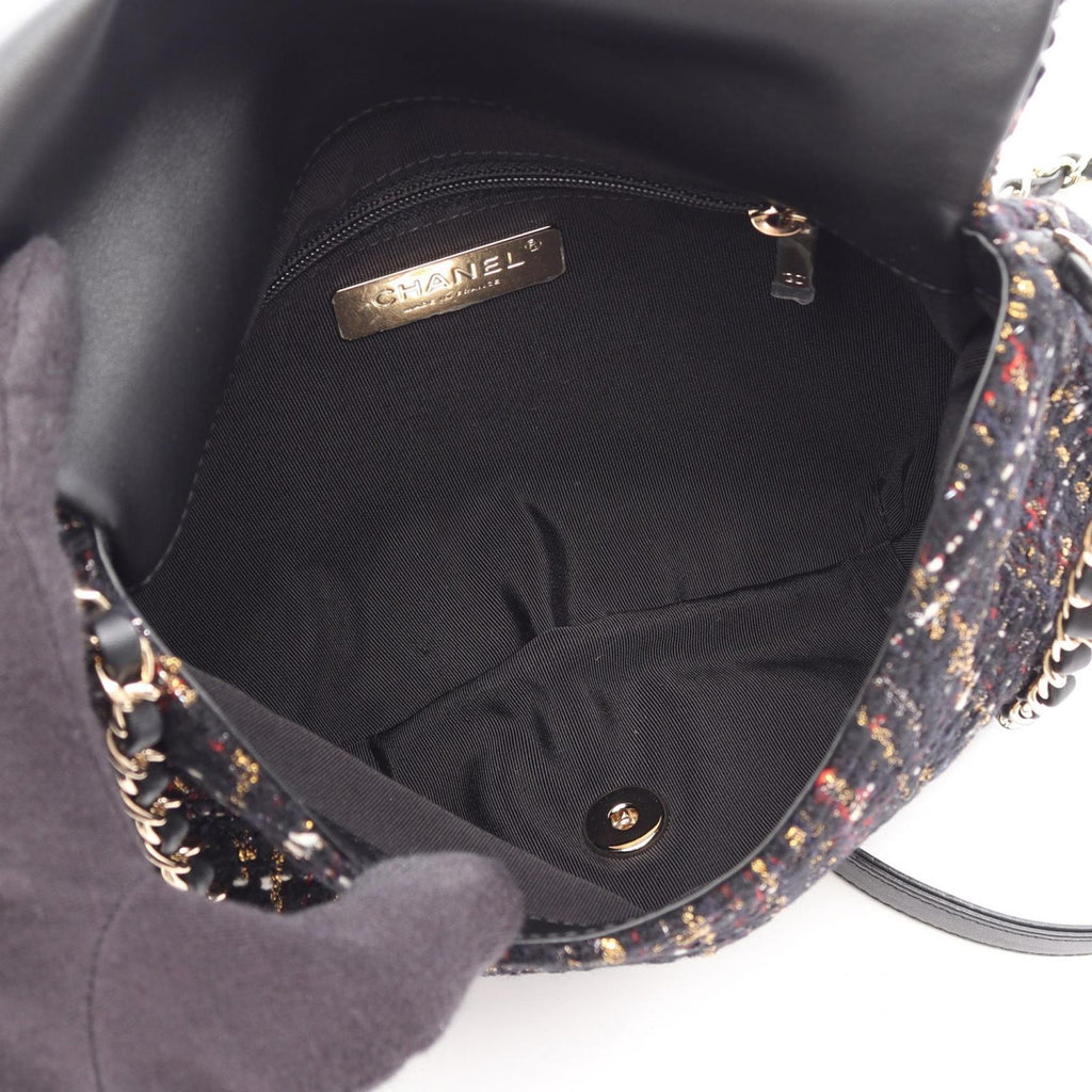 Chanel Shoulder Bag CC Logo Black Multicolor Fabric Leather Round Flap Chain — view 3