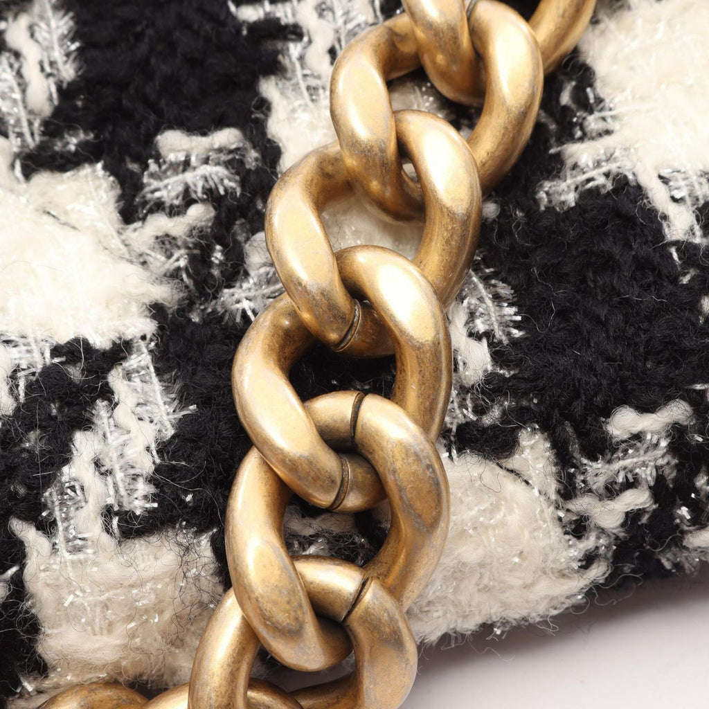 Chanel Shoulder Bag 19 Maxi Houndstooth 2-Way Black White Fabric Leather 19 — view 7
