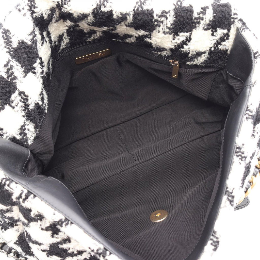 Chanel Shoulder Bag 19 Maxi Houndstooth 2-Way Black White Fabric Leather 19 — view 3