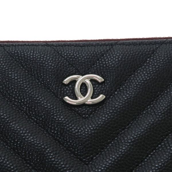 Chanel Caviar Chez Blanc Clutch — view 6