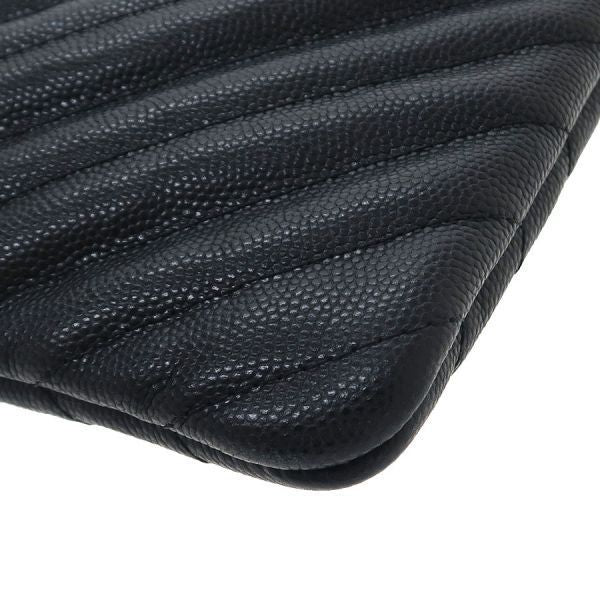 Chanel Caviar Chez Blanc Clutch — view 5