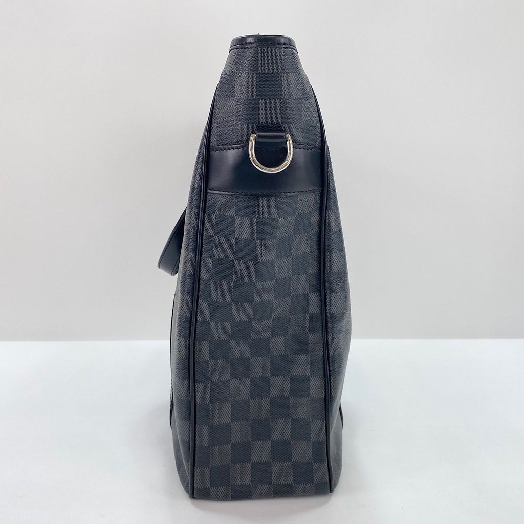 Louis Vuitton Tote Tadao — view 6