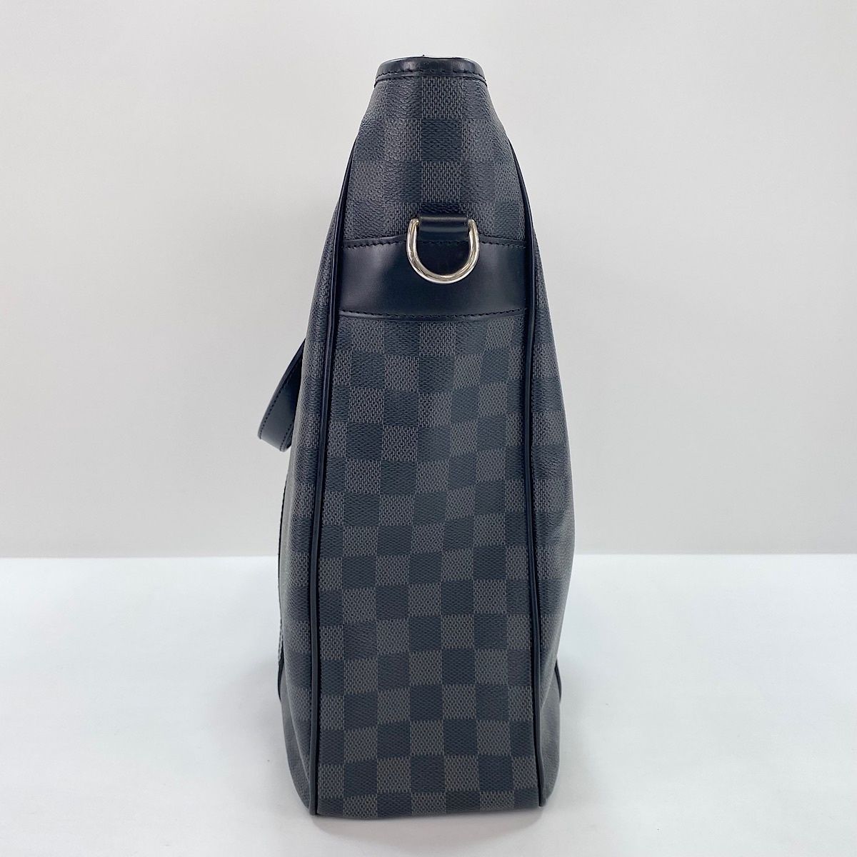 Louis Vuitton Tote Tadao — view 6
