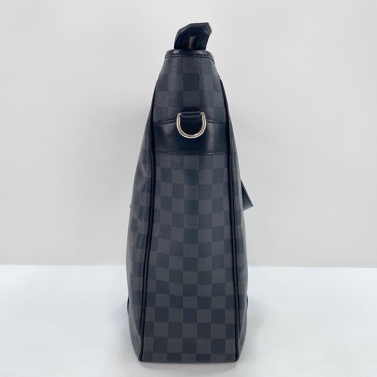 Louis Vuitton Tote Tadao — view 5