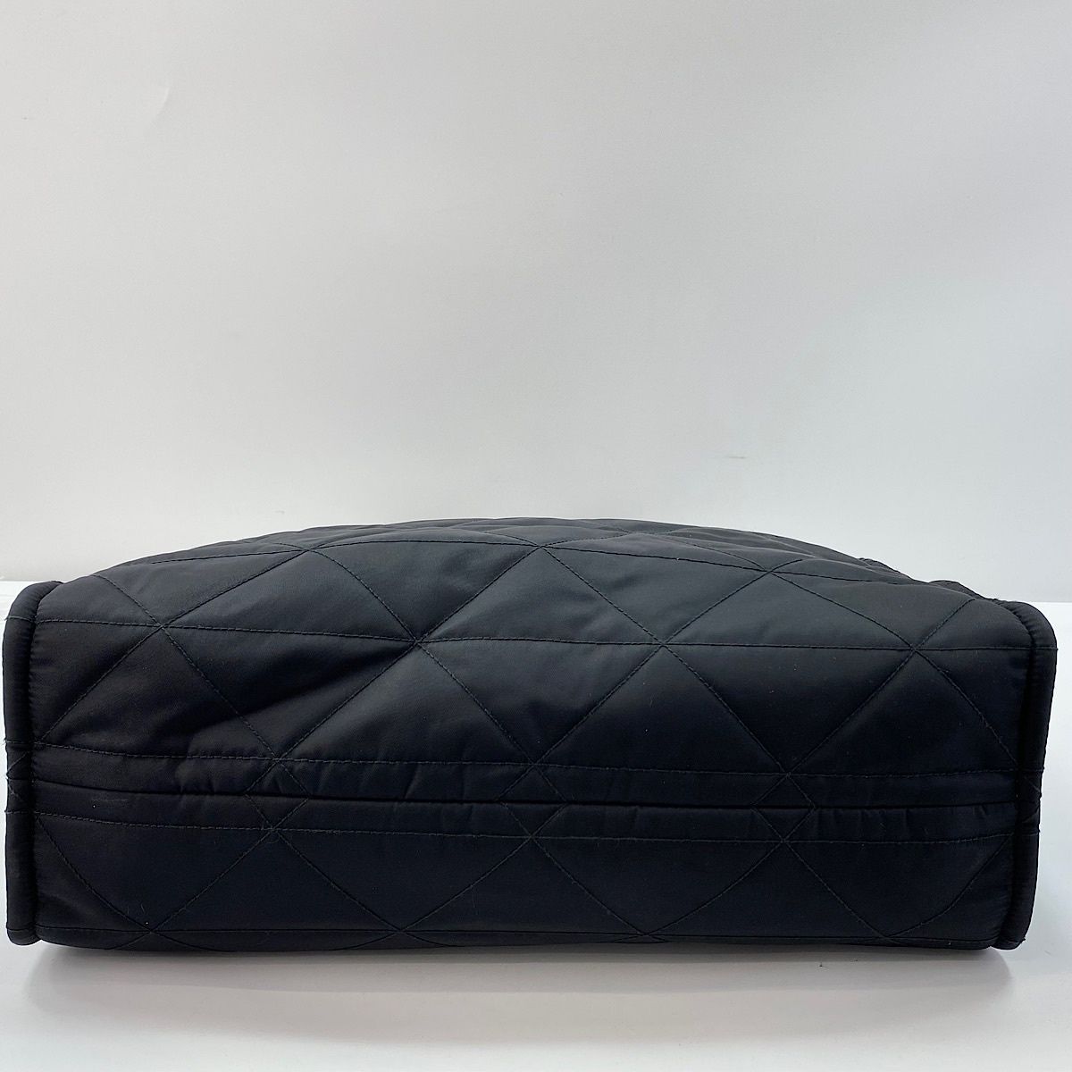 Prada Tote Black — view 7