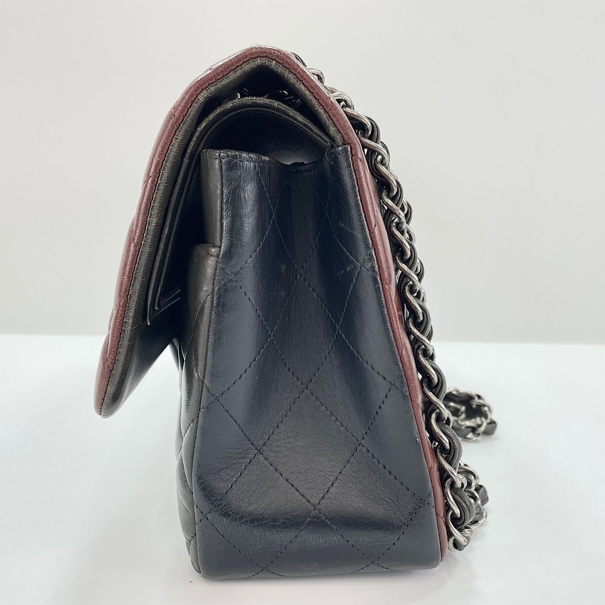 Chanel Shoulder Bag Quilted 30 — view 5