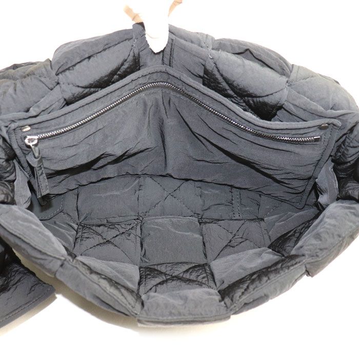 Bottega Veneta Maxi Intrecciato Padded Tech Cassette Shoulder Bag Black — view 5