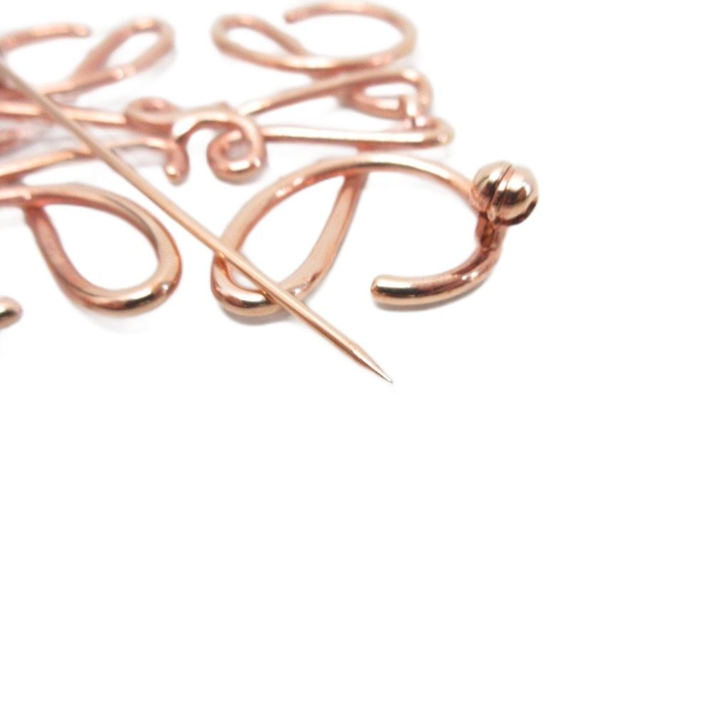 Loewe Anagram Brooch Pin Badge Logo Rose Gold — view 3