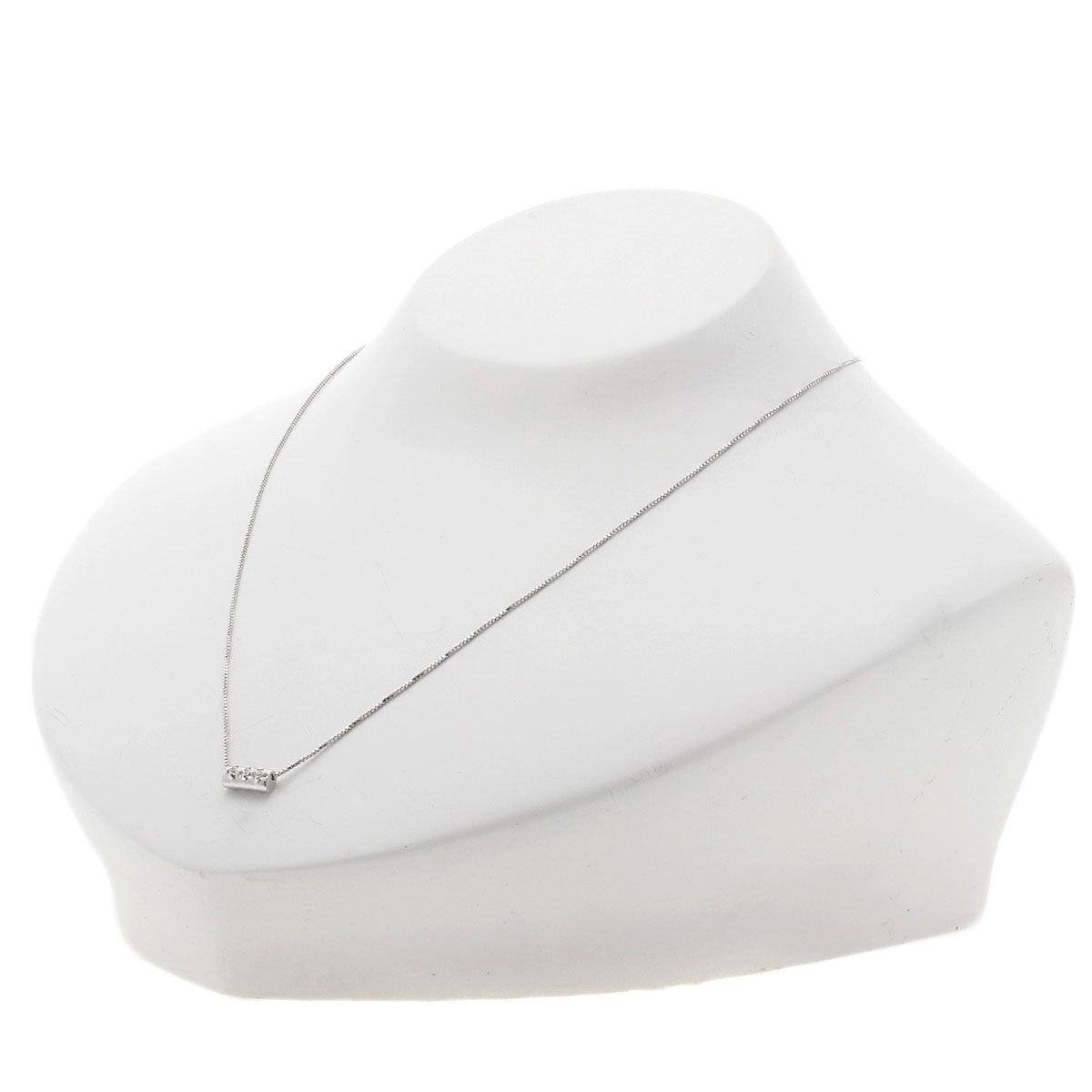 Gucci Diamantissima Diamond Necklace 18k White Gold — view 4