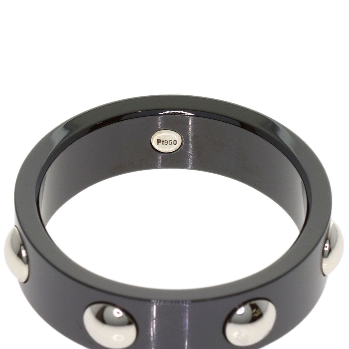 Louis Vuitton Petite Bague Diamond 64 Ring Ceramic — view 5