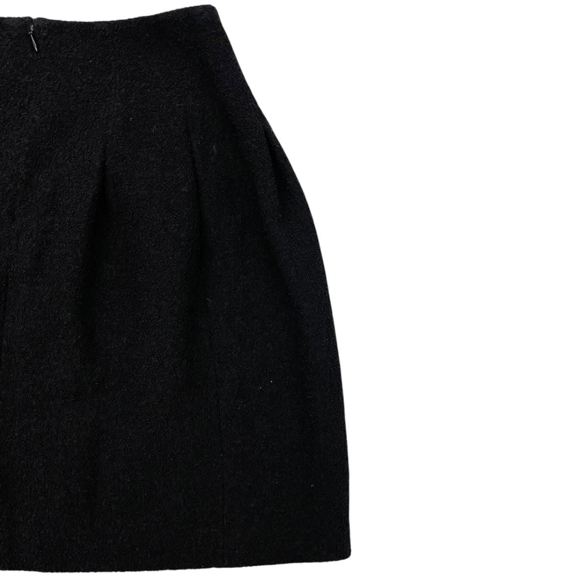 Chanel Trapezoid Skirt CC Logo 36 Black — view 6