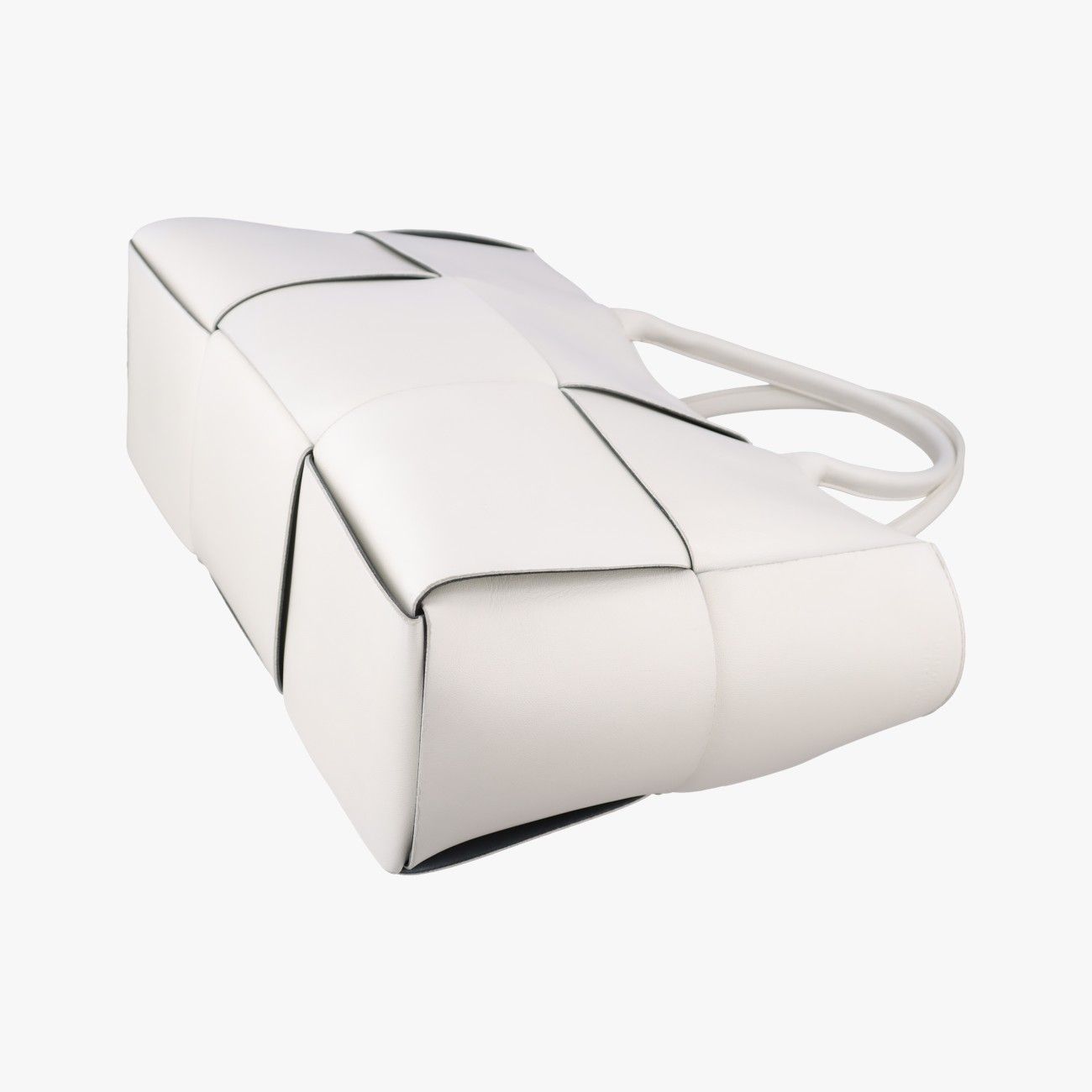 Bottega Veneta the Arco Tote White Lambskin — view 4