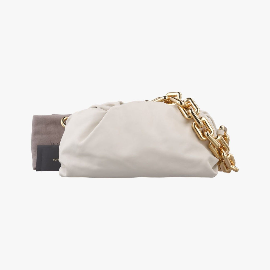 Bottega Veneta the Chain Pouch White Lambskin