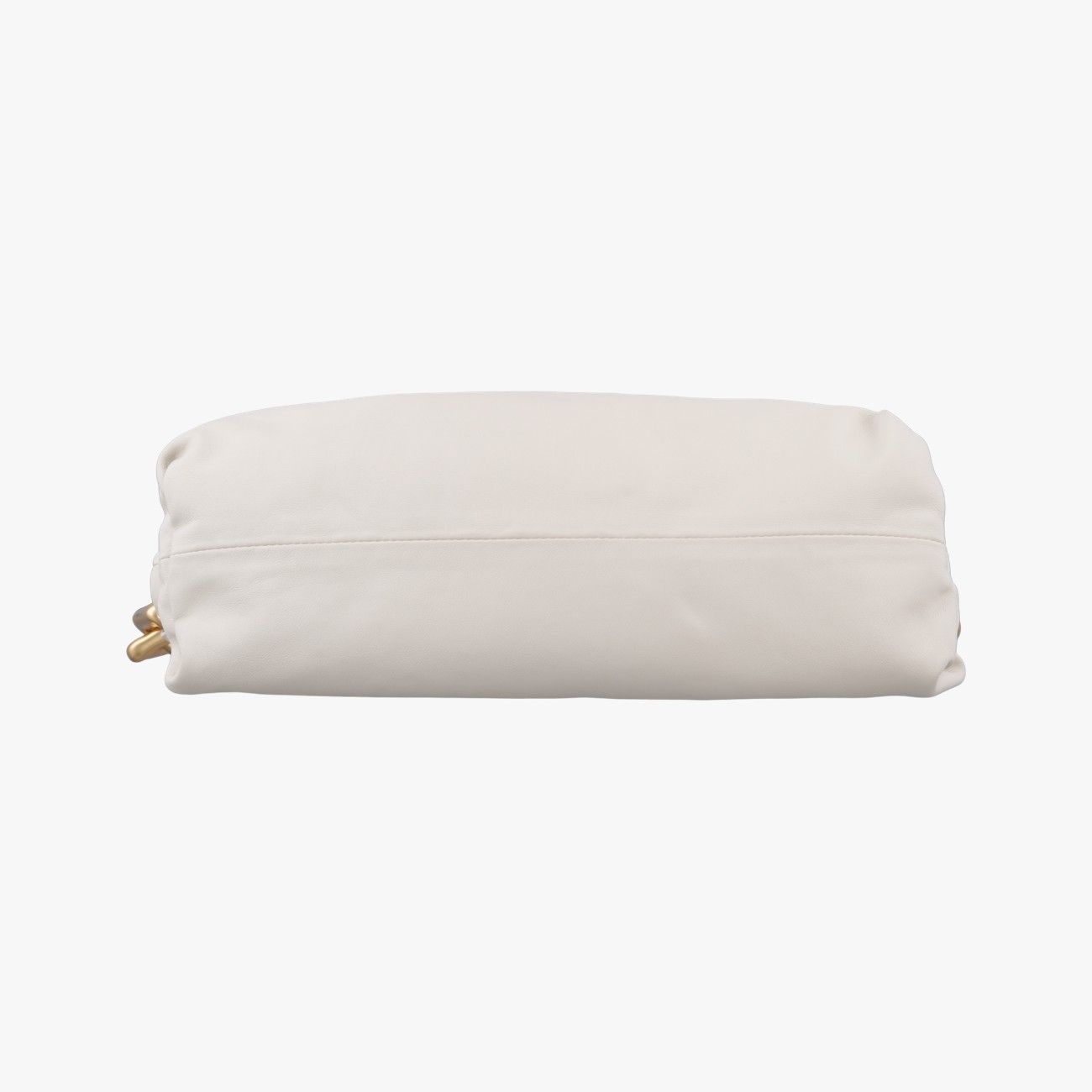 Bottega Veneta the Chain Pouch White Lambskin — view 3