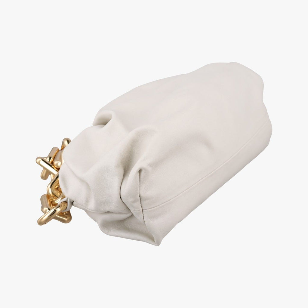 Bottega Veneta the Chain Pouch White Lambskin — view 5