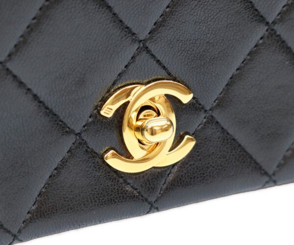 Chanel Black Gold Turnlock Full Flap Mini Quilted 19 — view 6
