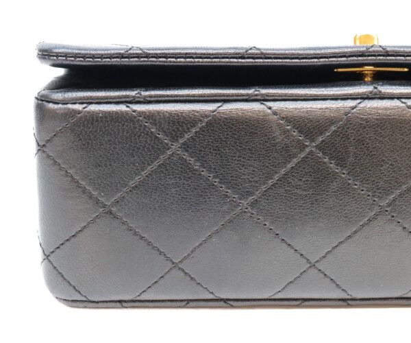 Chanel Black Gold Turnlock Full Flap Mini Quilted 19 — view 7