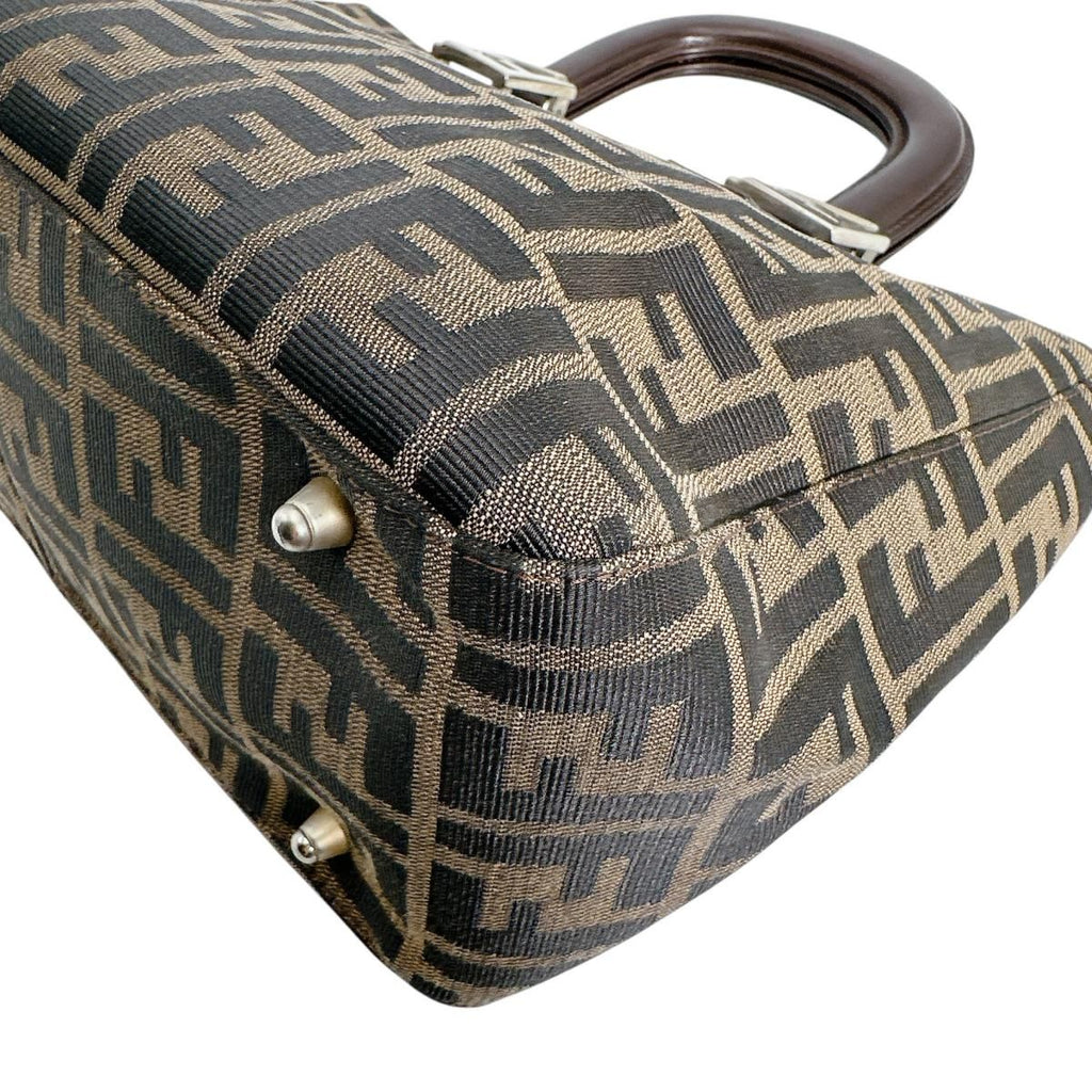 Fendi Zucca Shoulder Bag Lightweight Brown — view 7