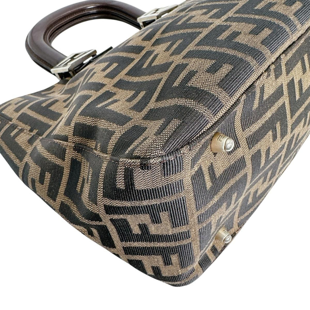 Fendi Zucca Shoulder Bag Lightweight Brown — view 6