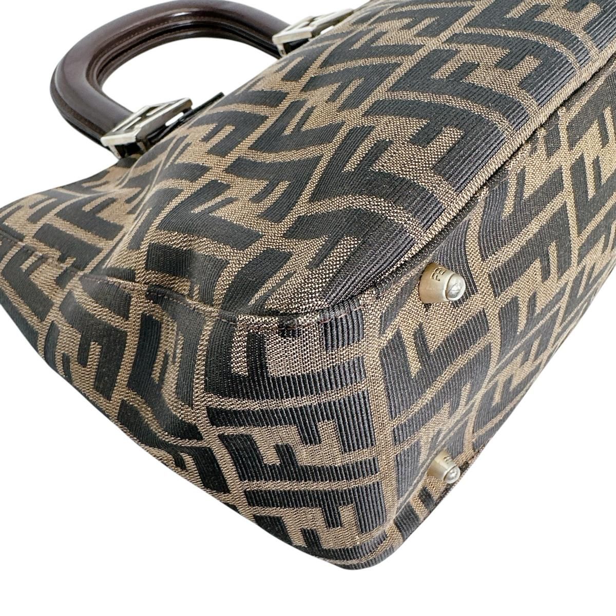 Fendi Zucca Shoulder Bag Lightweight Brown — view 6