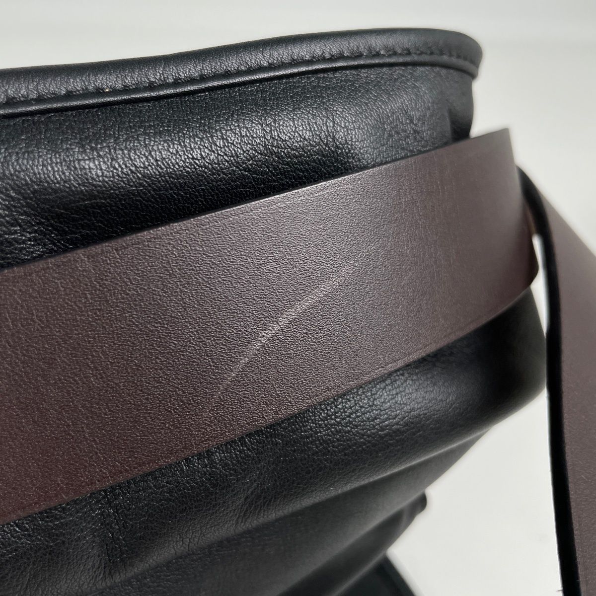Hermes Barda 43 Shoulder Bag Veau Sikkim Black — view 4