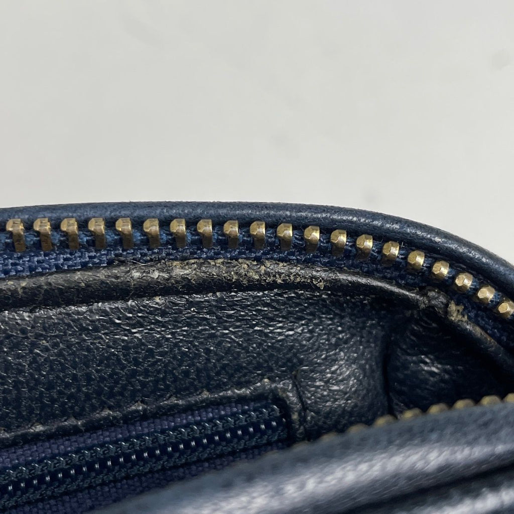 Chanel Shoulder Bag Quilted CC Logo Fringe Leather Navy — view 6