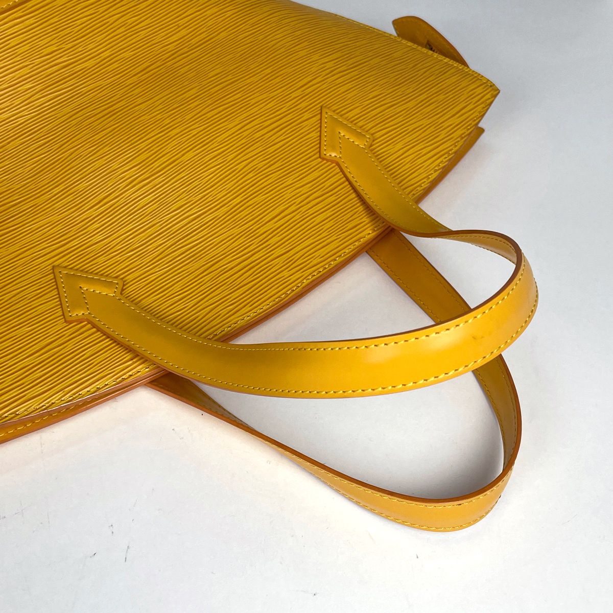 Louis Vuitton Saint Jacques Handbag Epi Tassili Yellow — view 5