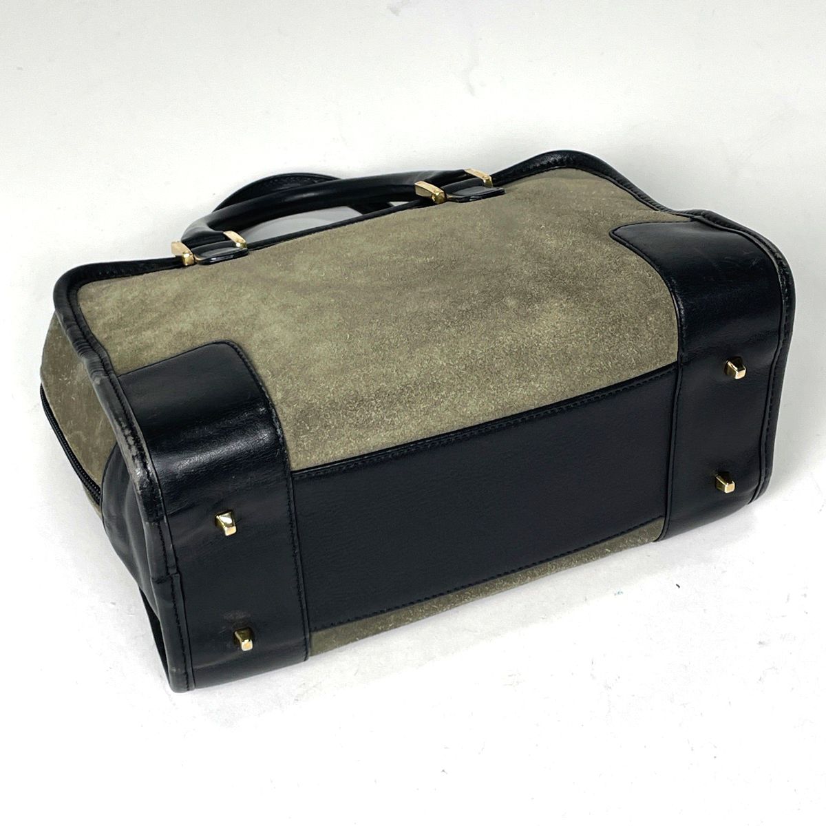 Loewe Amazona 28 Handbag Anagram Logo Suede Khaki — view 2