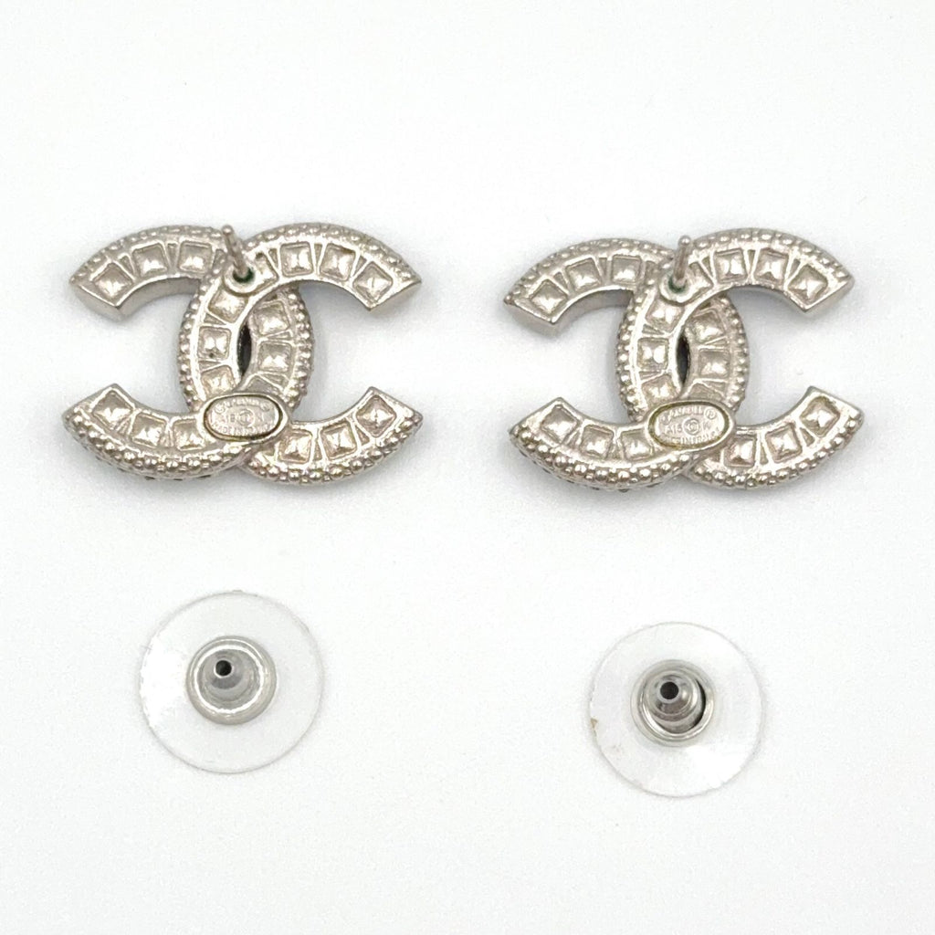 Chanel CC Logo Metal Rhinestone Color Stone Silver Black Earrings — view 5