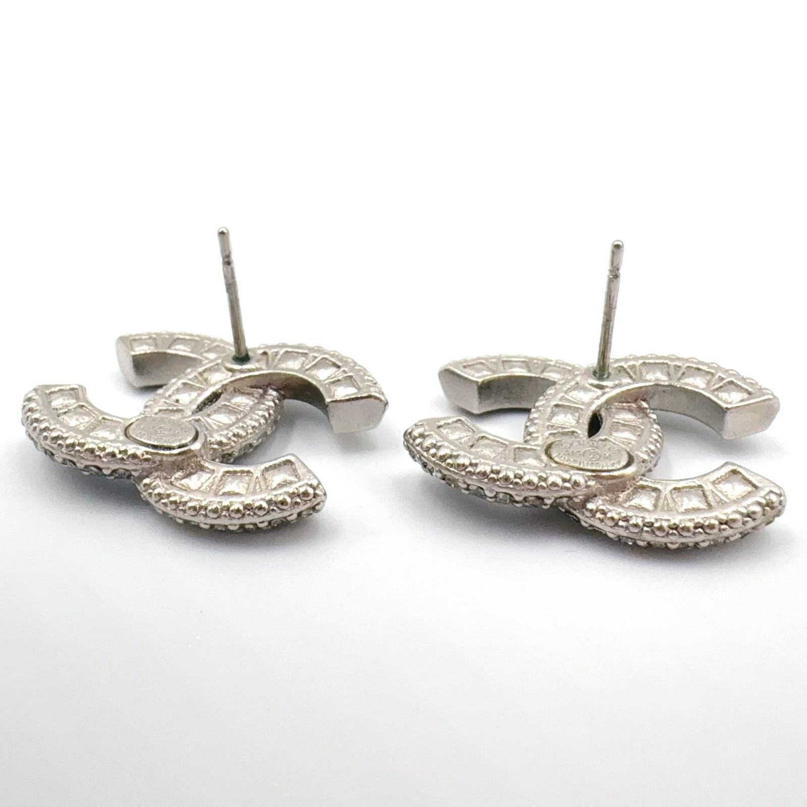 Chanel CC Logo Metal Rhinestone Color Stone Silver Black Earrings — view 7