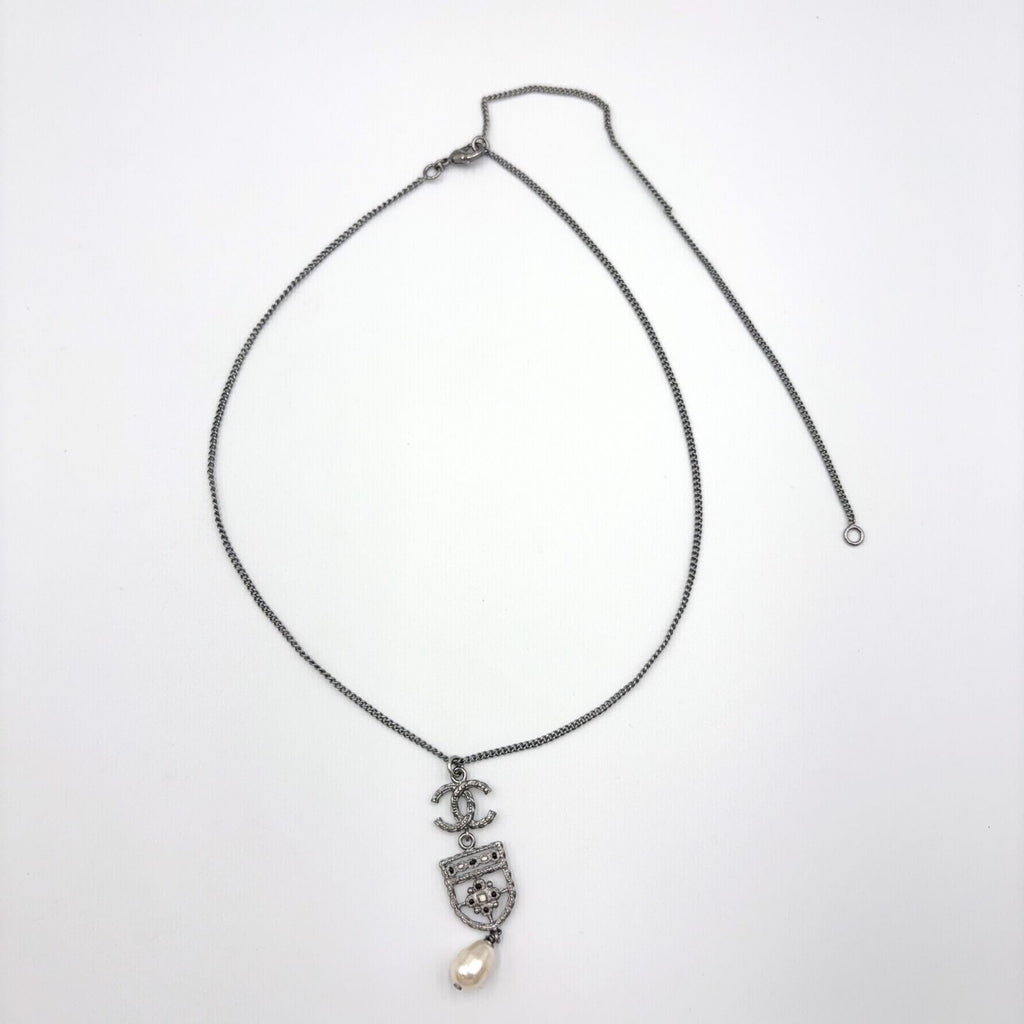 Chanel CC Logo Emblem Faux Pearl Metal Silver White Necklace — view 3