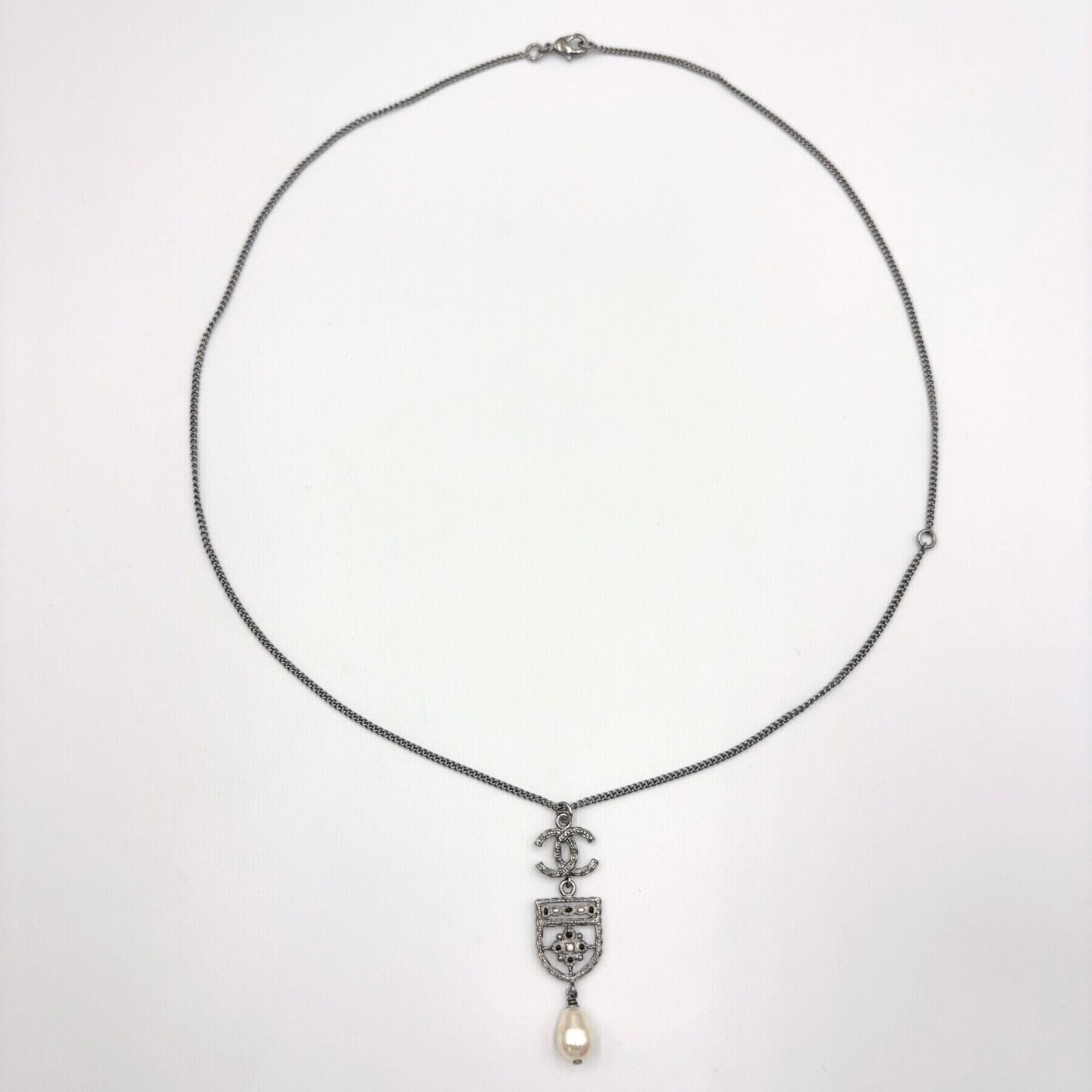Chanel CC Logo Emblem Faux Pearl Metal Silver White Necklace — view 4
