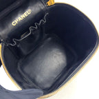 Chanel CC Logo Vanity Caviar Leather Black Pouch Gold — view 3