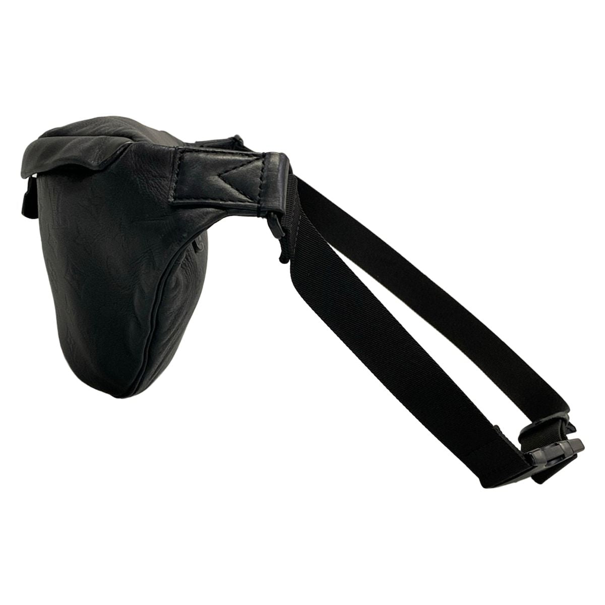 Louis Vuitton Waist Pouch Monogram Shadow Discovery Bum Bag Black Leather — view 4