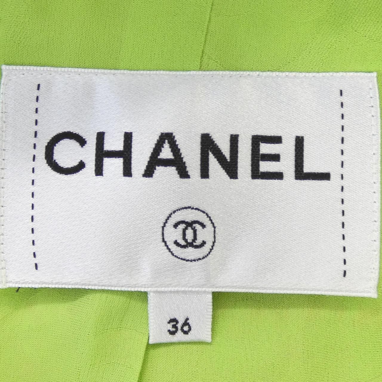 Chanel Look 1 Jacket — view 5