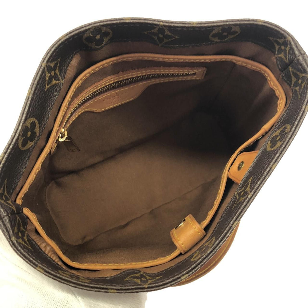 Louis Vuitton Monogram Vavin PM — view 7