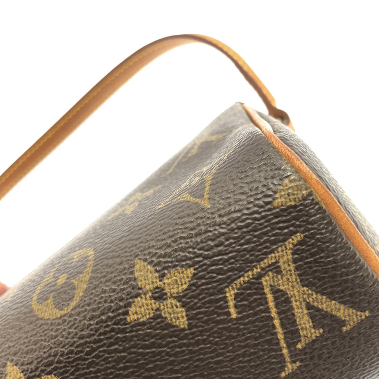 Louis Vuitton Monogram Recital — view 3