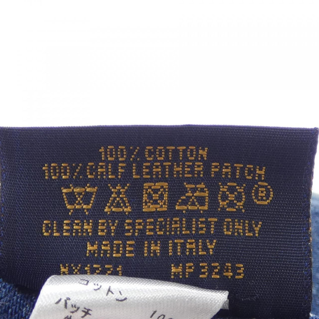Louis Vuitton Bonnet Denim LV — view 3