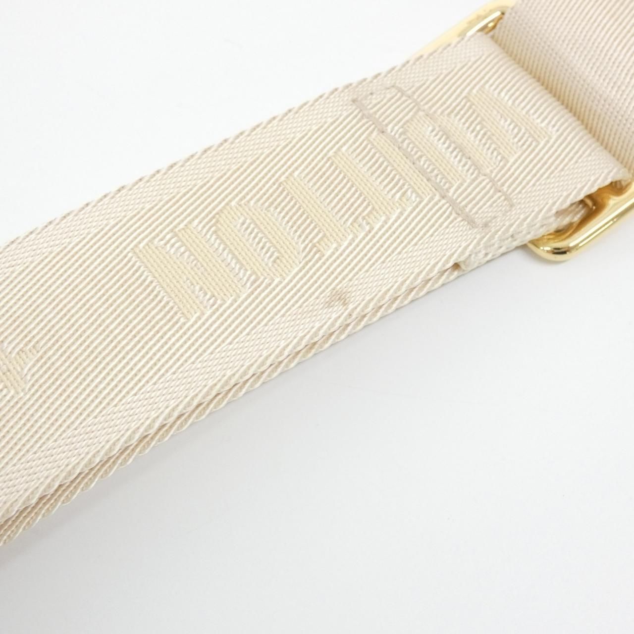 Louis Vuitton Monogram Giant On The Go PM — view 6
