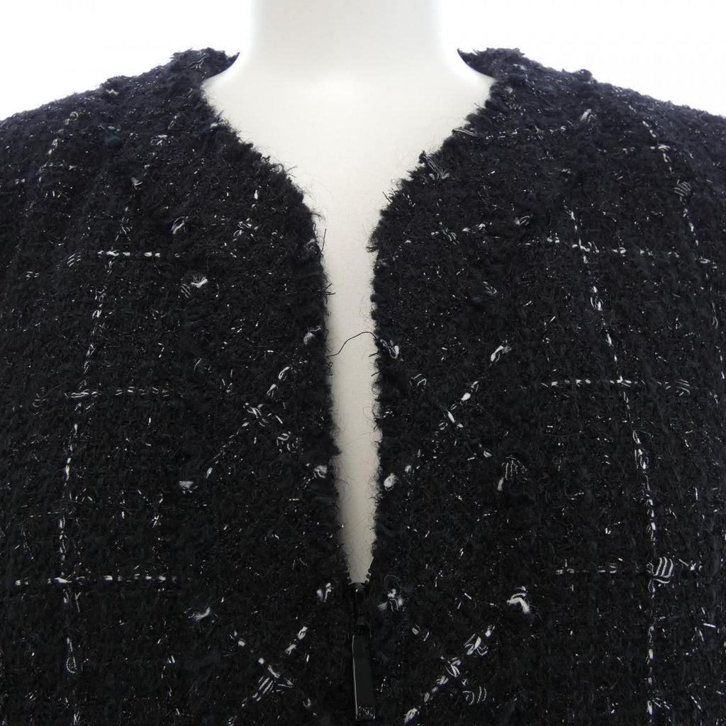 Chanel Collarless Jacket Black — view 6