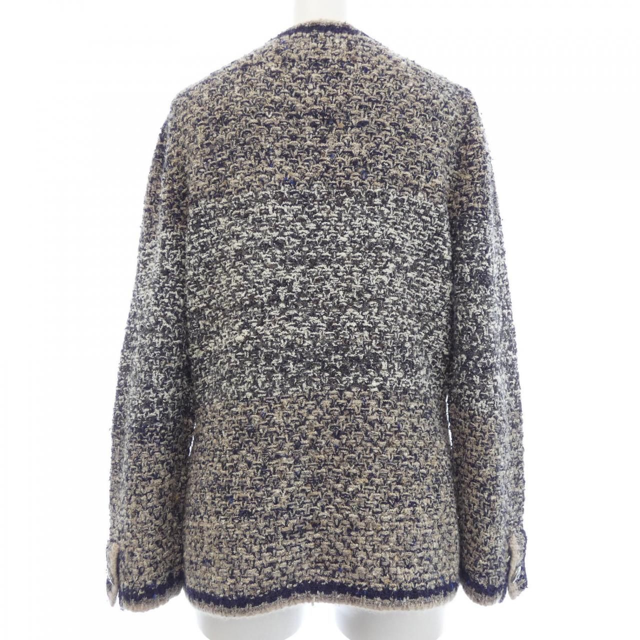 Chanel Cardigan Beige — view 2