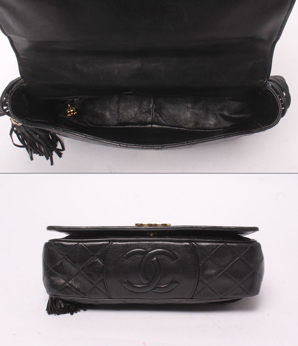Chanel Shoulder Bag Crossbody Gold — view 3