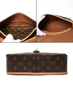 Louis Vuitton Shoulder Bag Crossbody Sologne Monogram — view 3