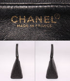 Chanel Tote Shoulder Bag Gold Caviar Leather — view 4