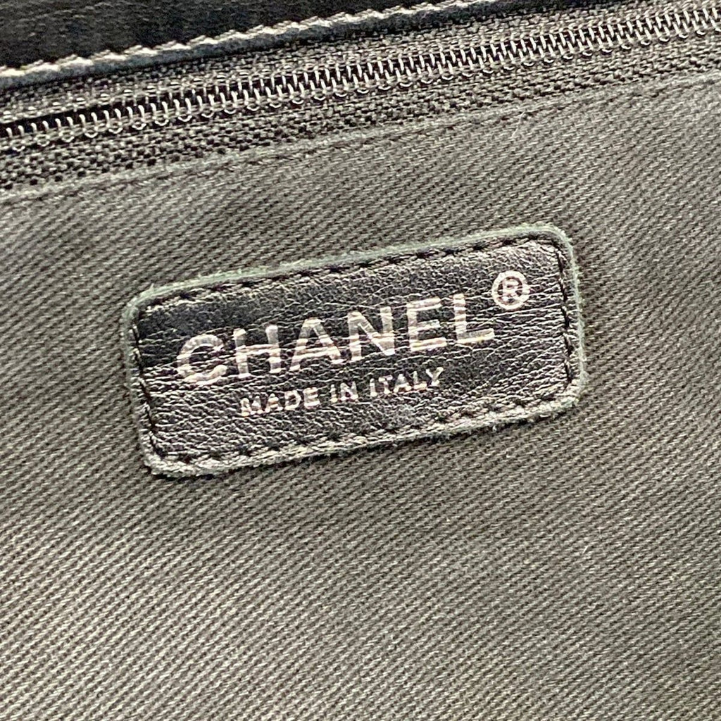 Chanel Shoulder Bag Black Chain Silver Logo Flap Lambskin — view 8