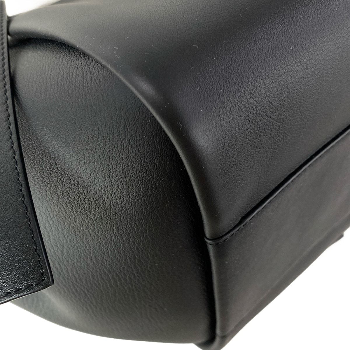 Loewe Handbag Hammock Flip Bag Black — view 6