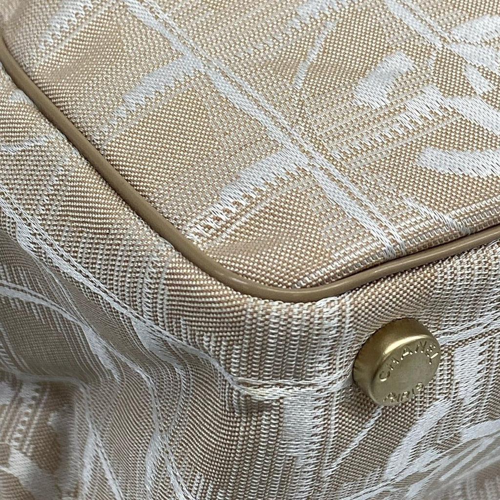 Chanel Tote New Travel Line MM Beige White Leather — view 6